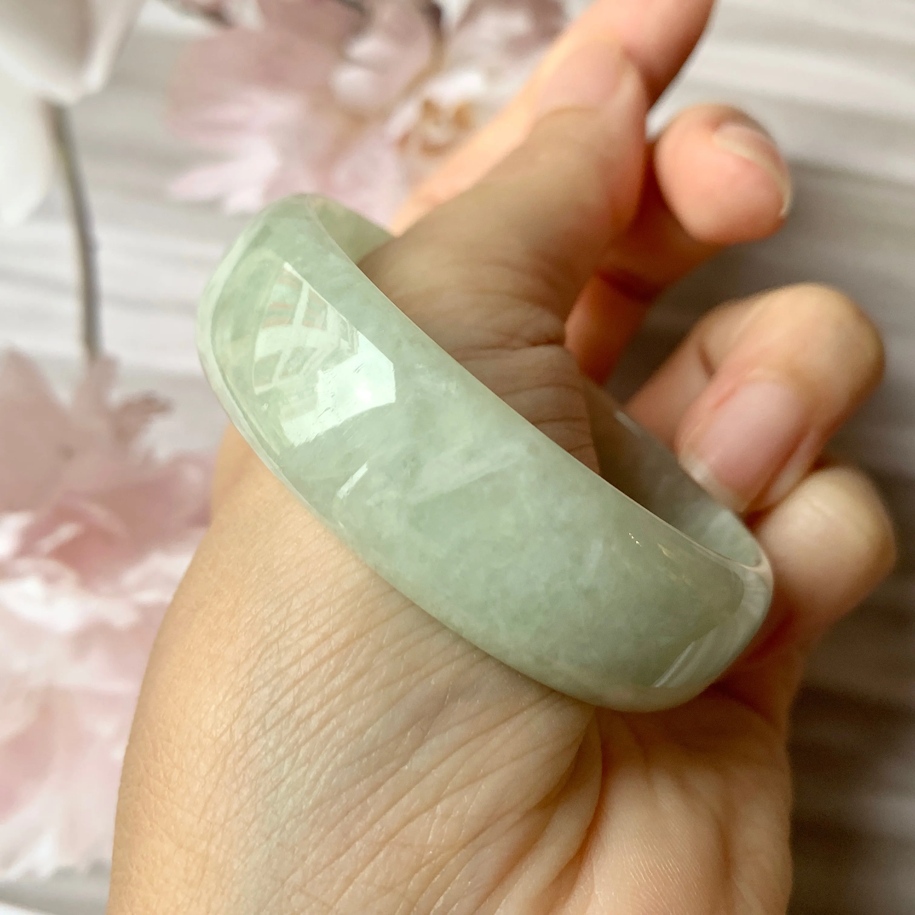 49.4mm A-Grade Natural Light Green Jadeite Modern Round Bangle No.151331