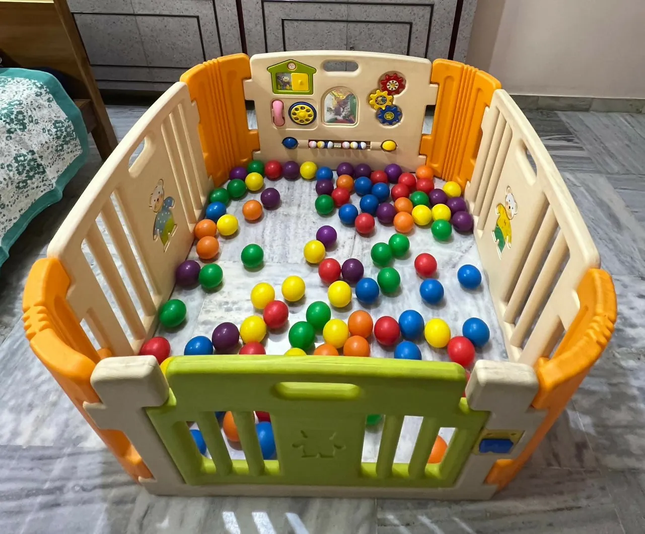 BABY CENTER INDIA Ball Pool /Playpen with Door Safety Lock