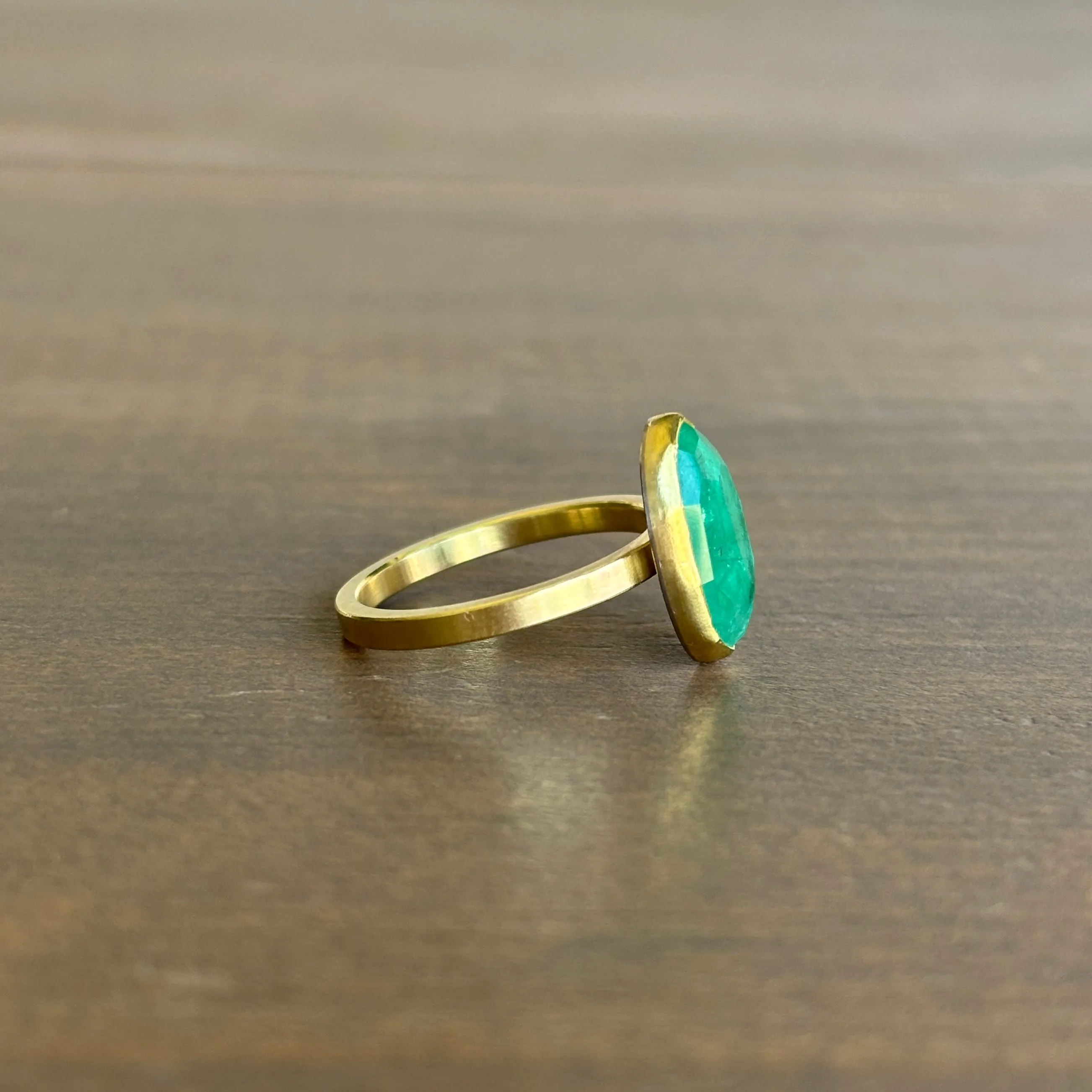 Rose Cut Emerald Oval Ring