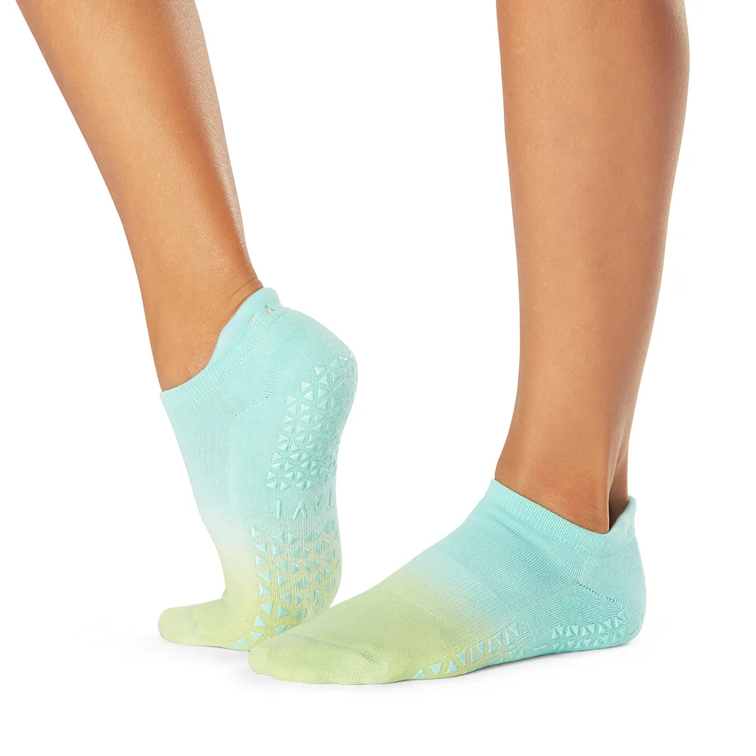 Savvy Grip Socks *